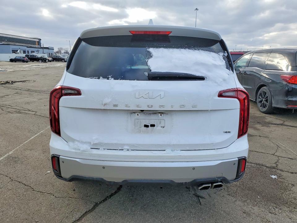 2024 KIA Telluride s