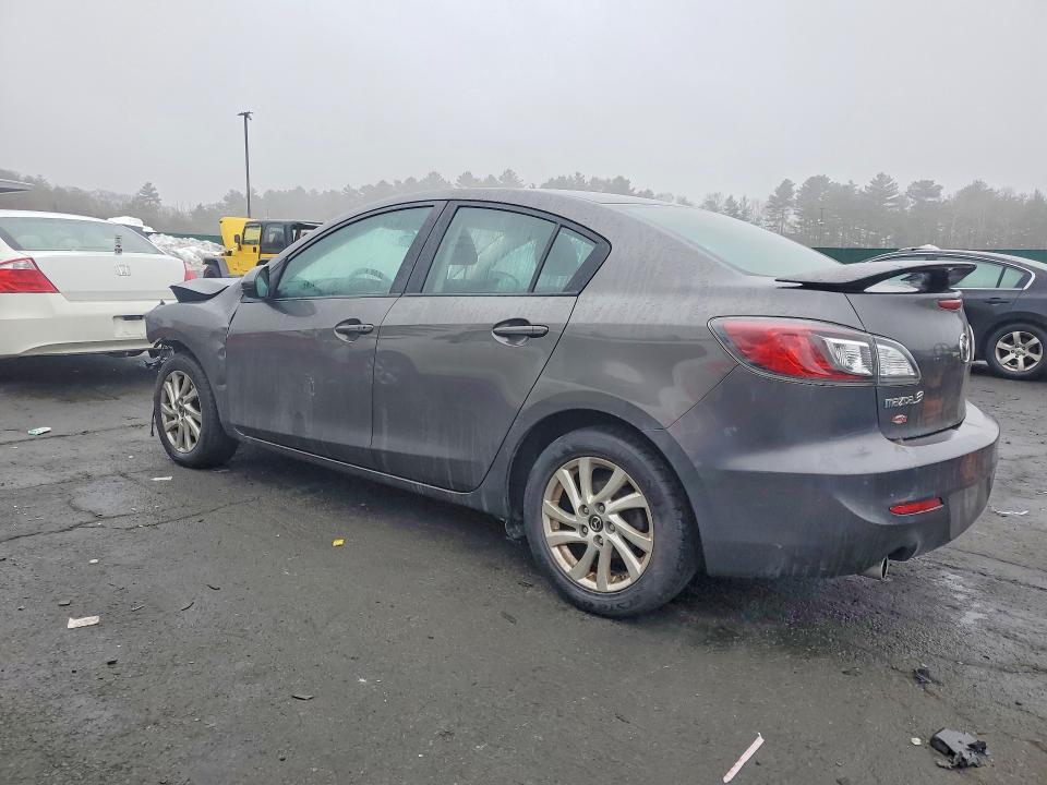 2013 Mazda 3 I