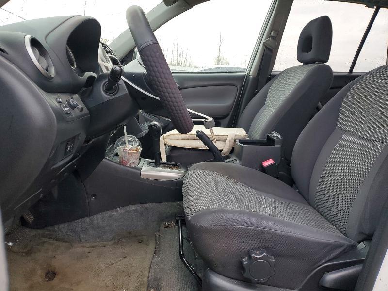 2004 Toyota Rav4 Base