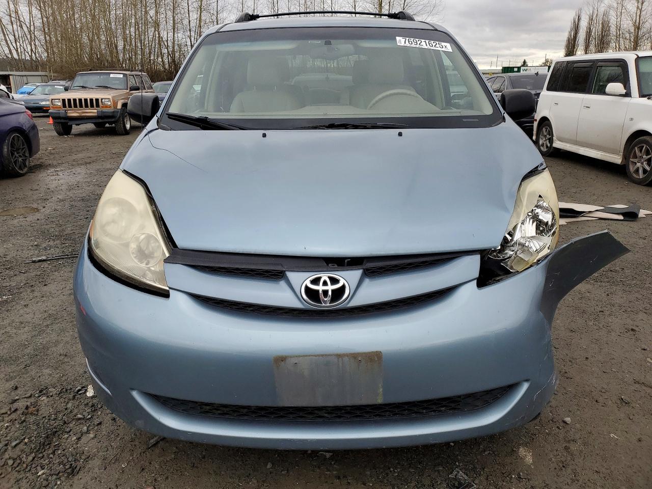 2006 Toyota Sienna ce