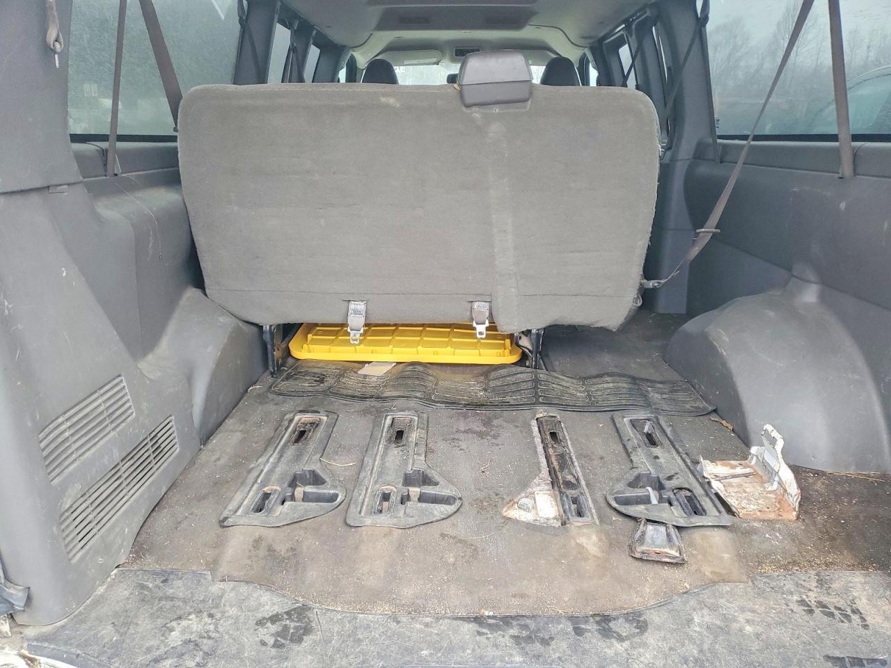2017 Chevrolet Express G3500 LT