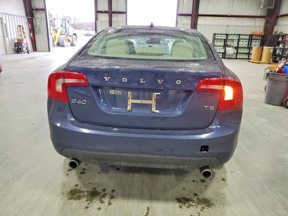 2013 Volvo S60 T5