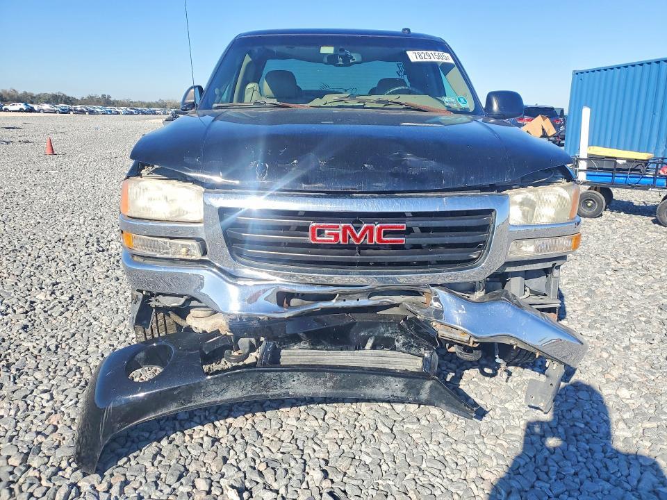 2003 GMC New Sierra K2500