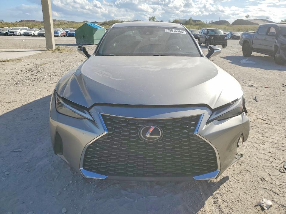 2021 Lexus Is 300