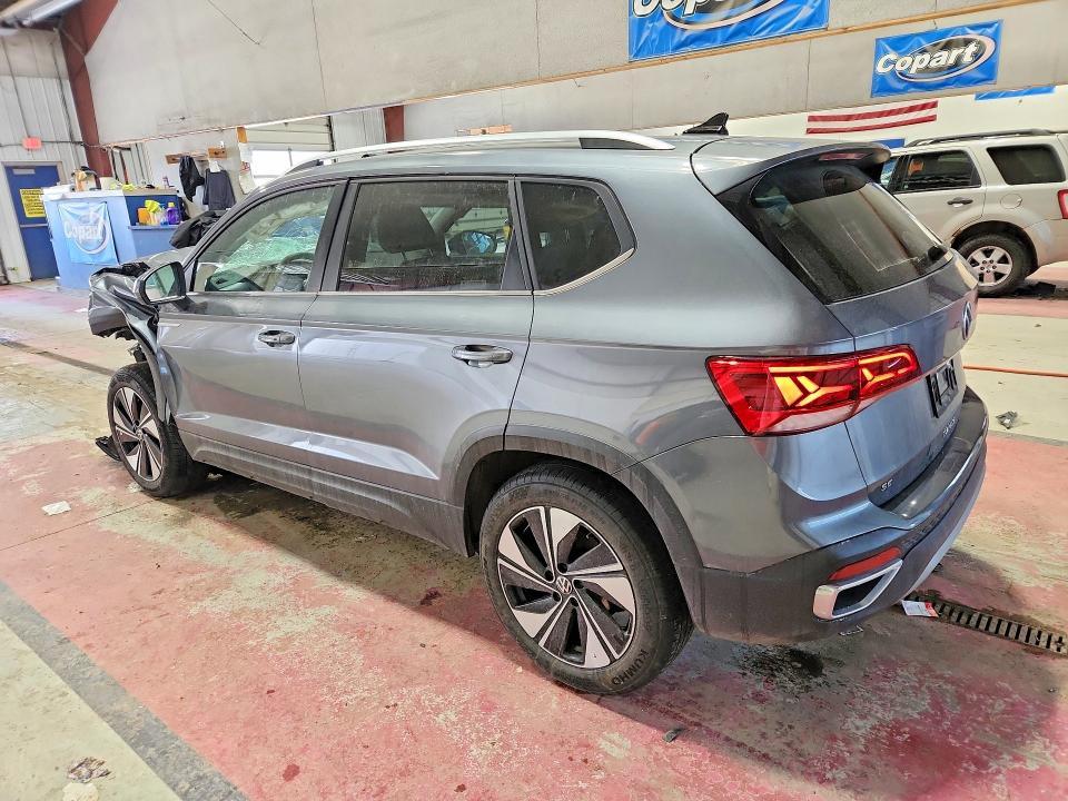 2024 Volkswagen Taos se