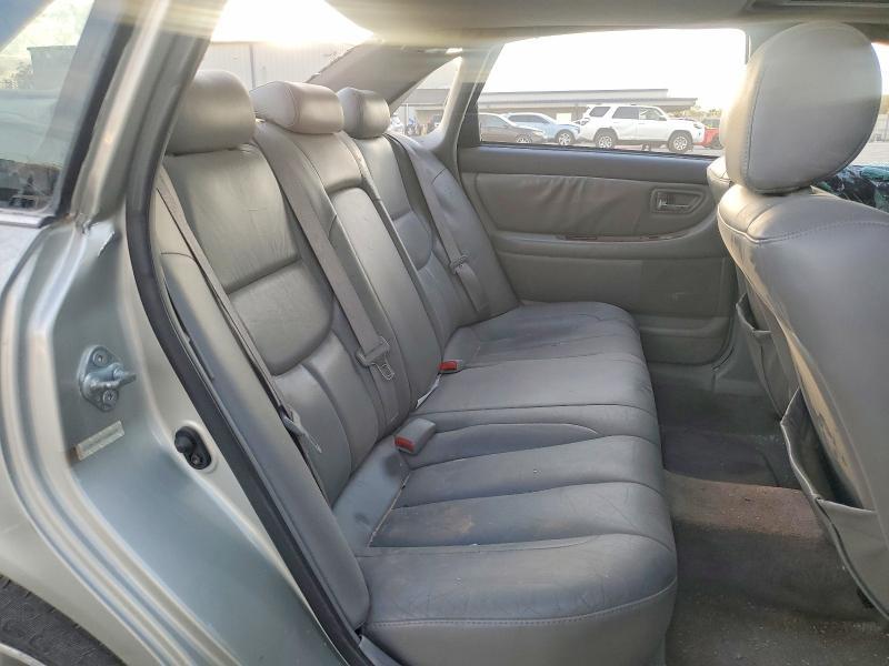 2000 Toyota Avalon xl