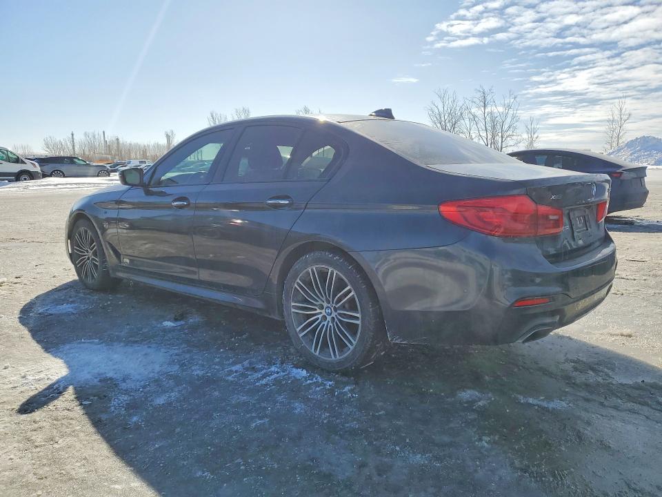 2018 BMW 530 xi