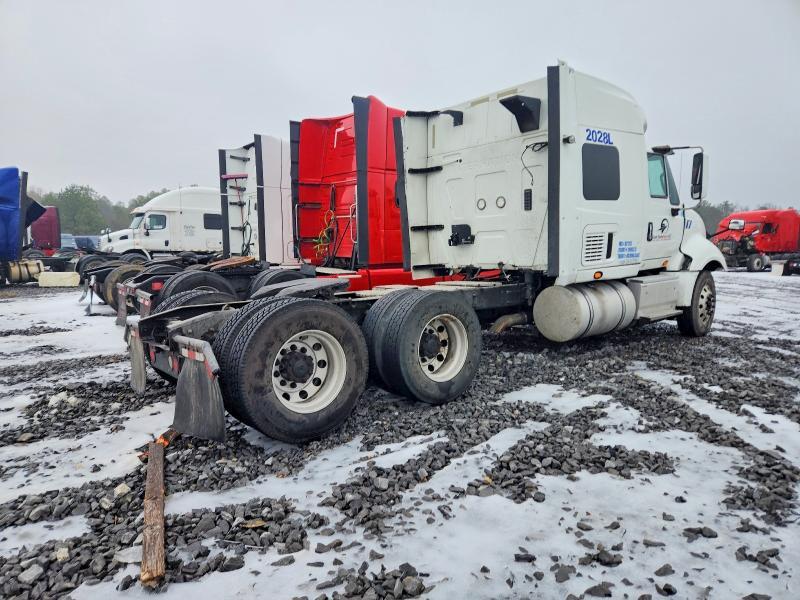 2016 International LF687 Semi Truck