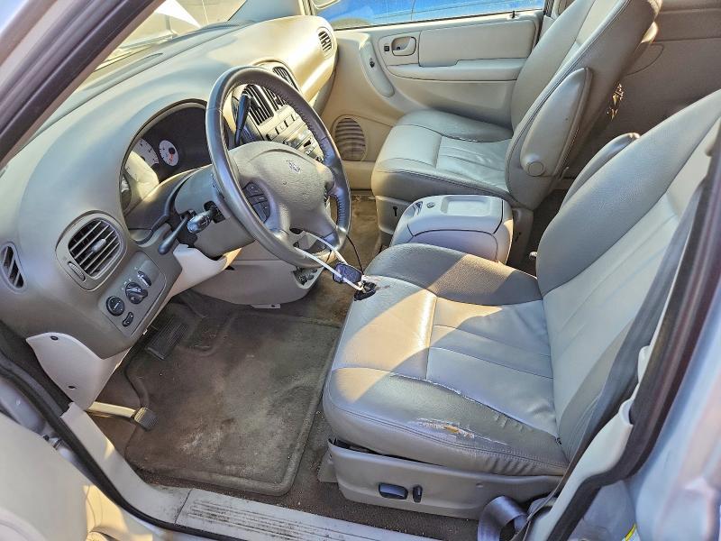 2005 Dodge Grand Caravan sxt