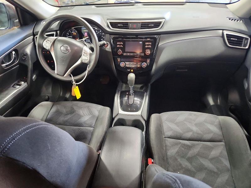 2015 Nissan Rogue sv