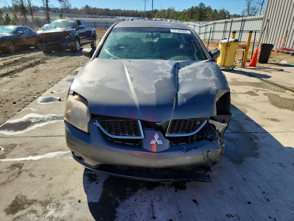 2005 Mitsubishi Galant