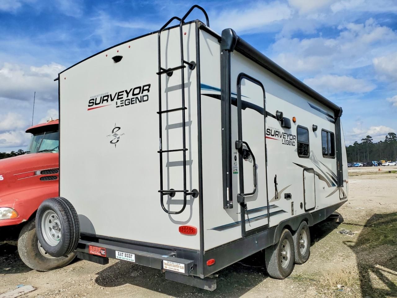 2021 Wildwood 2021 Foresriver Surveyor