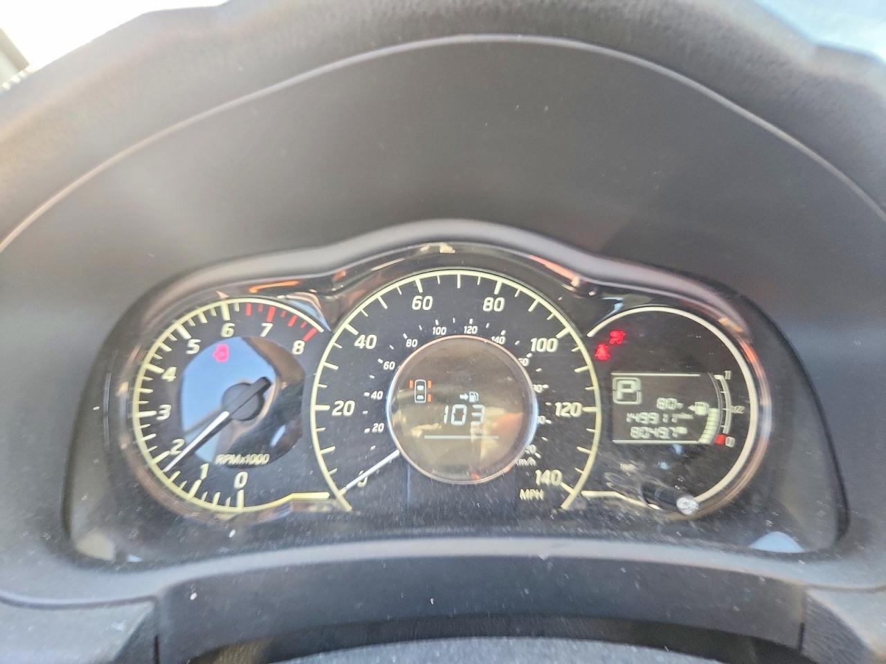 2015 Niss Versa Note sv