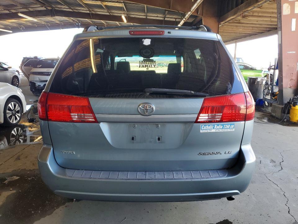 2005 Toyota Sienna ce