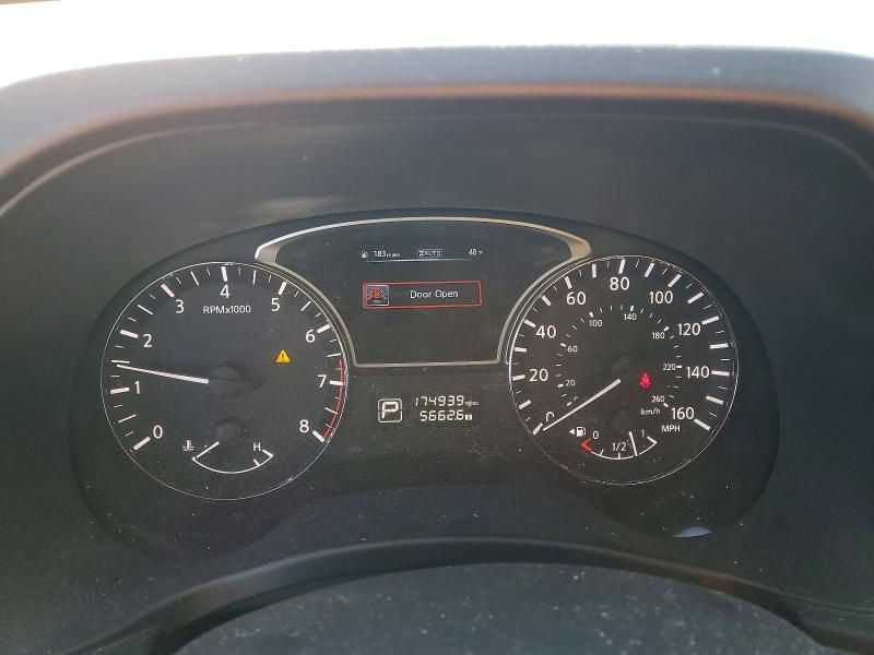 2014 Nissan Pathfinder s