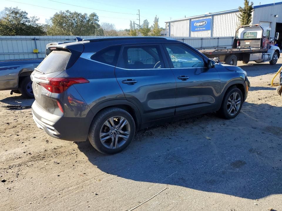 2021 KIA Seltos s