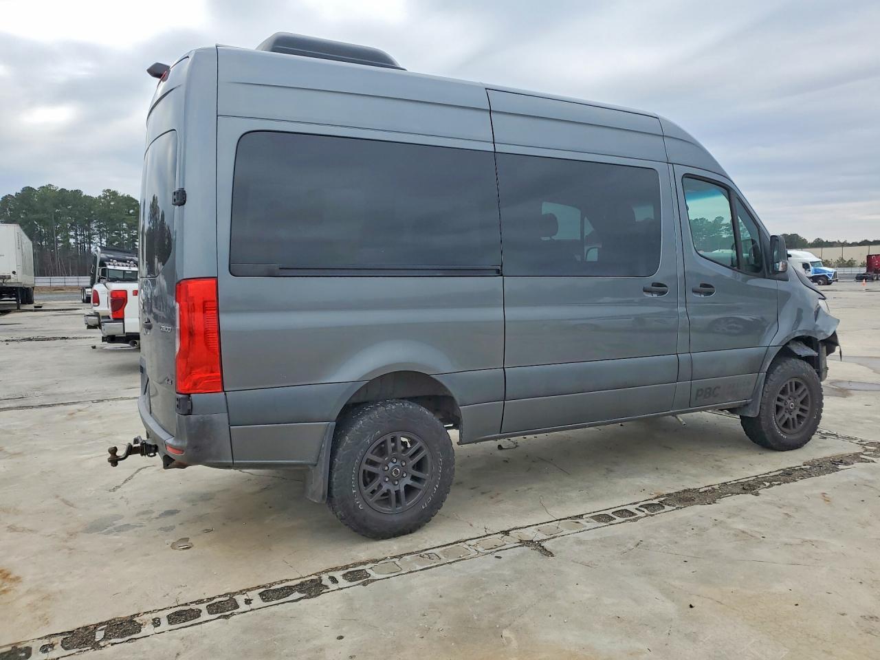2019 Mercedes-Benz Sprinter 2500/3500