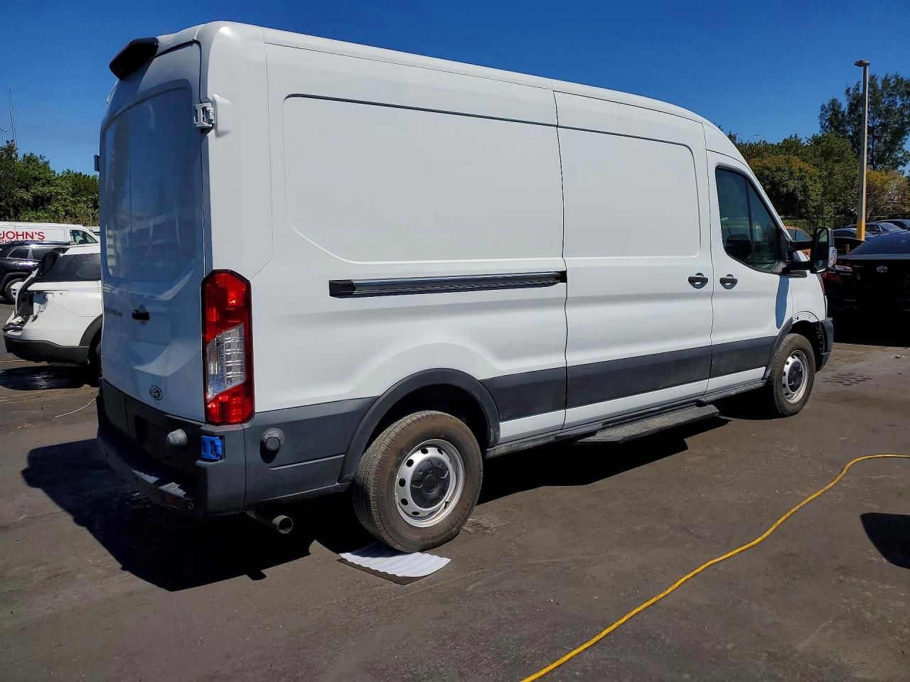 2023 Ford Transit T-250