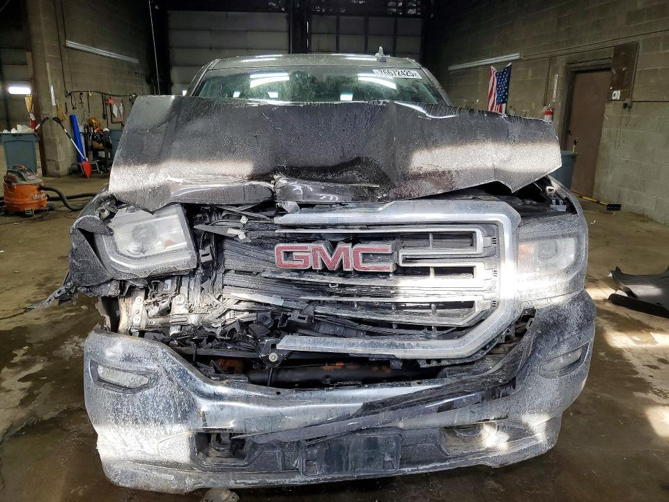 2018 GMC Sierra K1500 sle