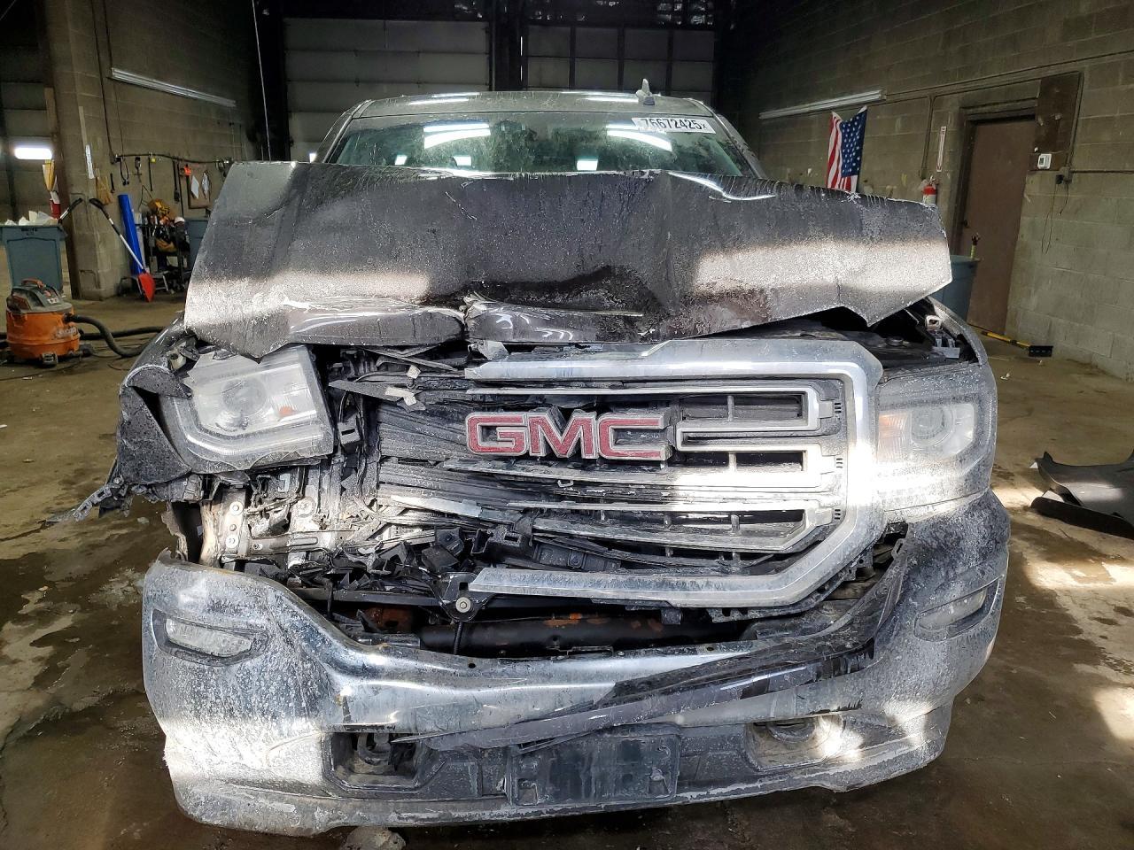 2018 GMC Sierra K1500 sle