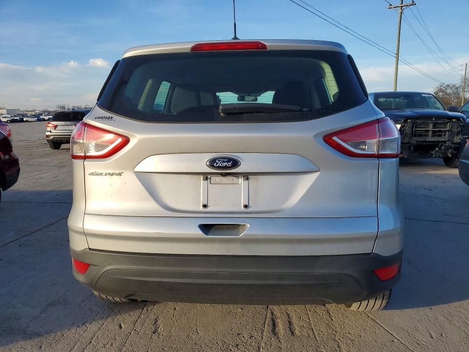 2016 Ford Escape s
