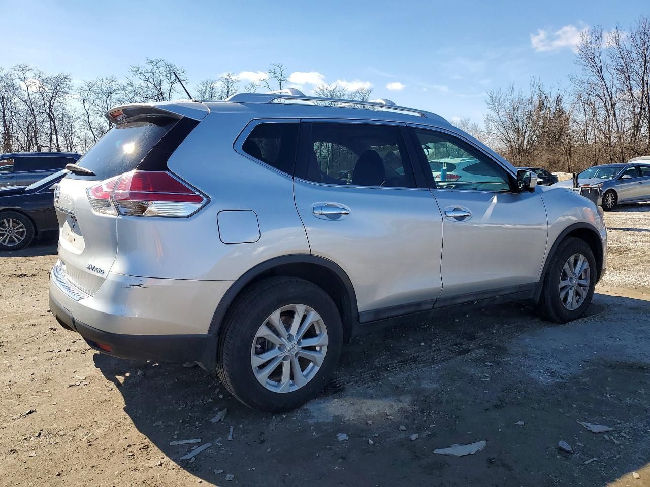 2015 Nissan Rogue sv
