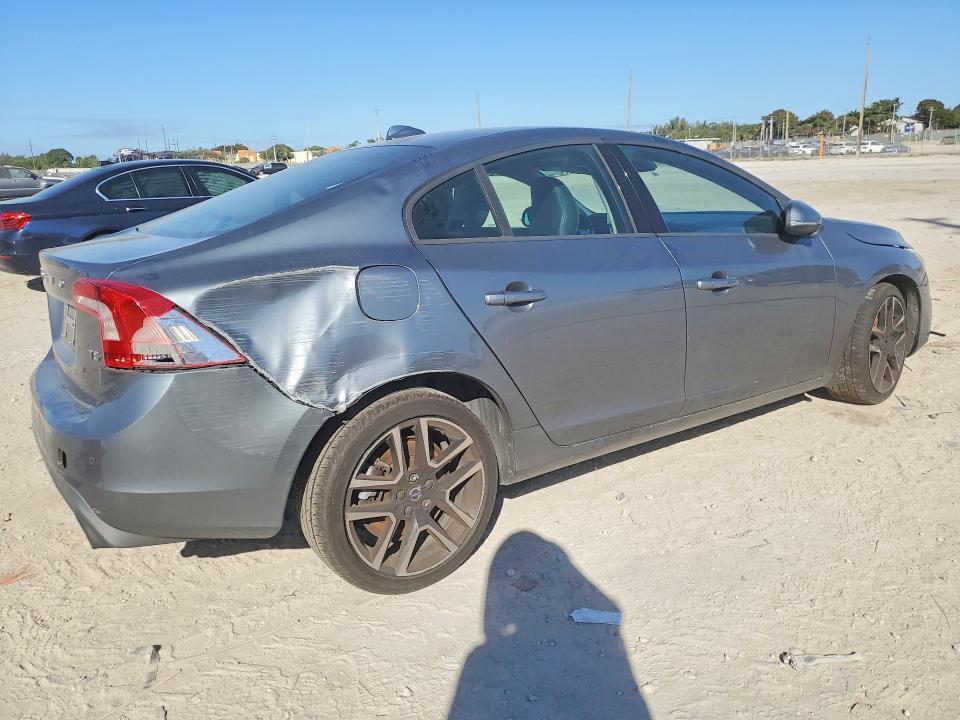 2018 Volv S60 Dynamic