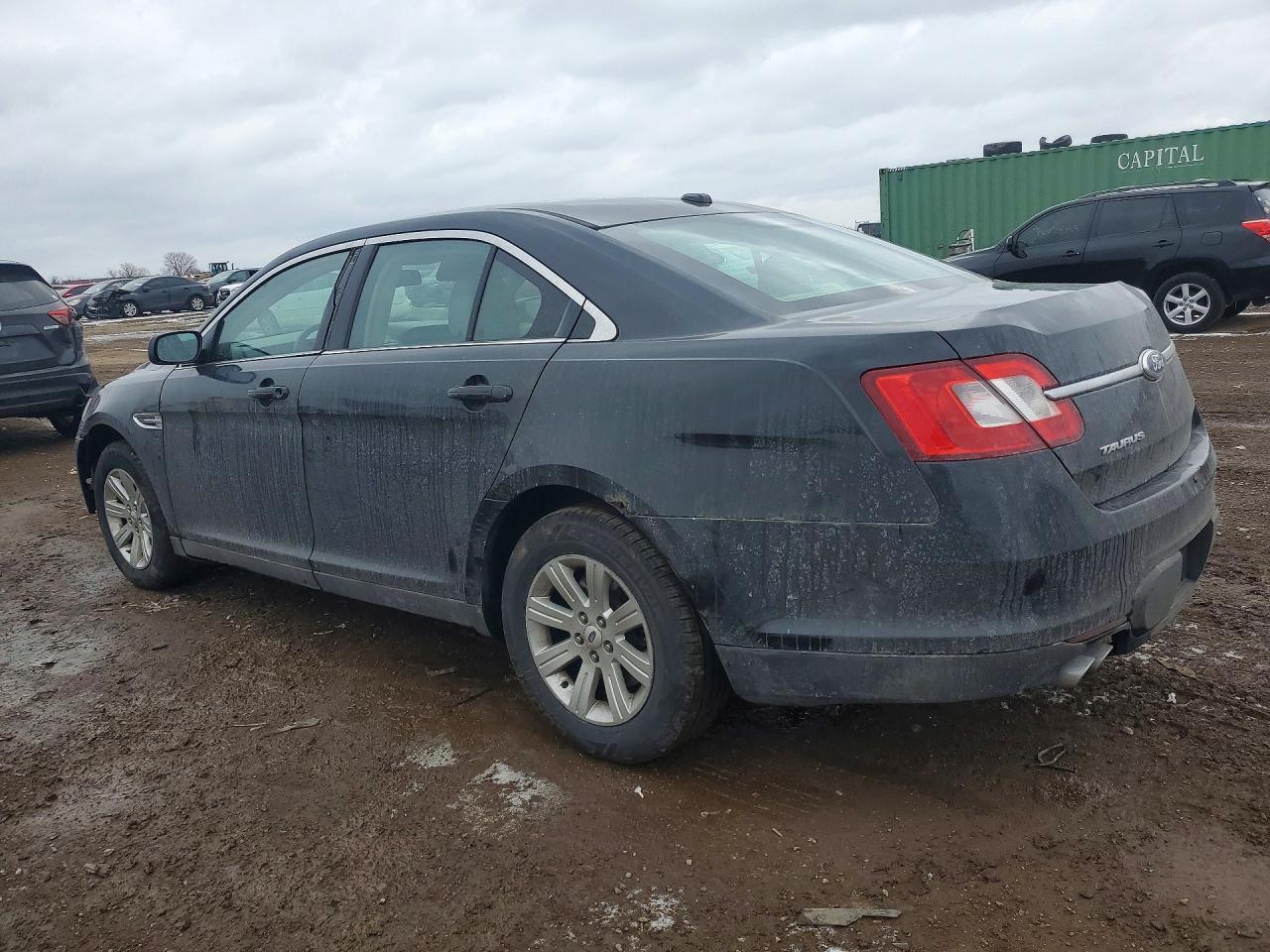2011 Ford Taurus se