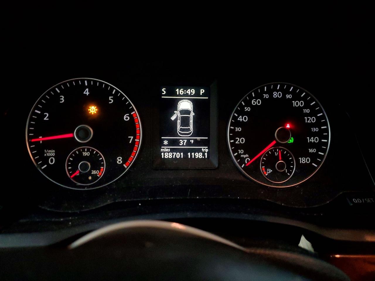 2010 Volkswagen Eos lux