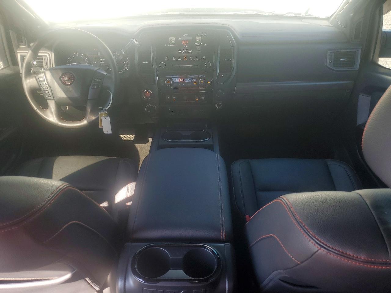 2024 Nissan Titan PRO-4X