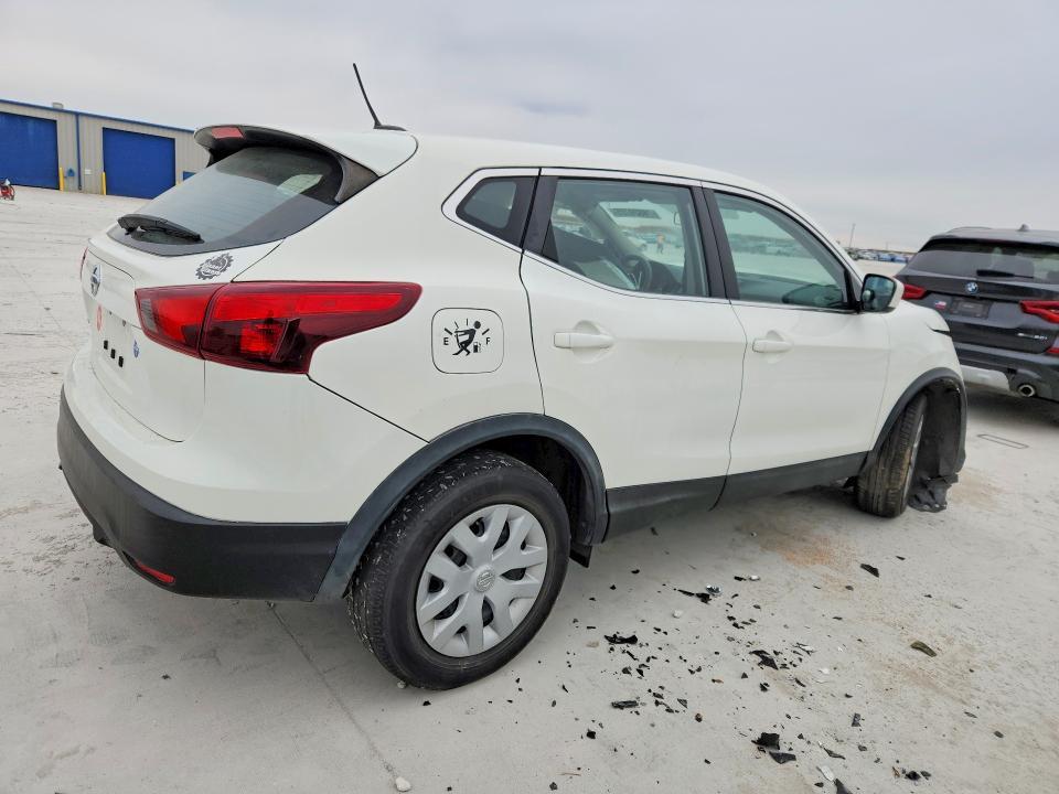 2019 Nissan Rogue Sport s