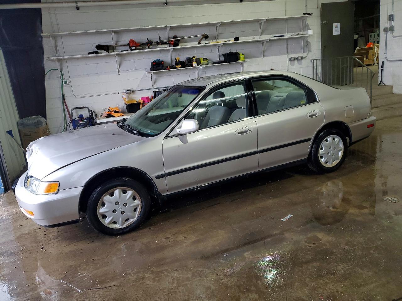 1997 Honda Accord lx