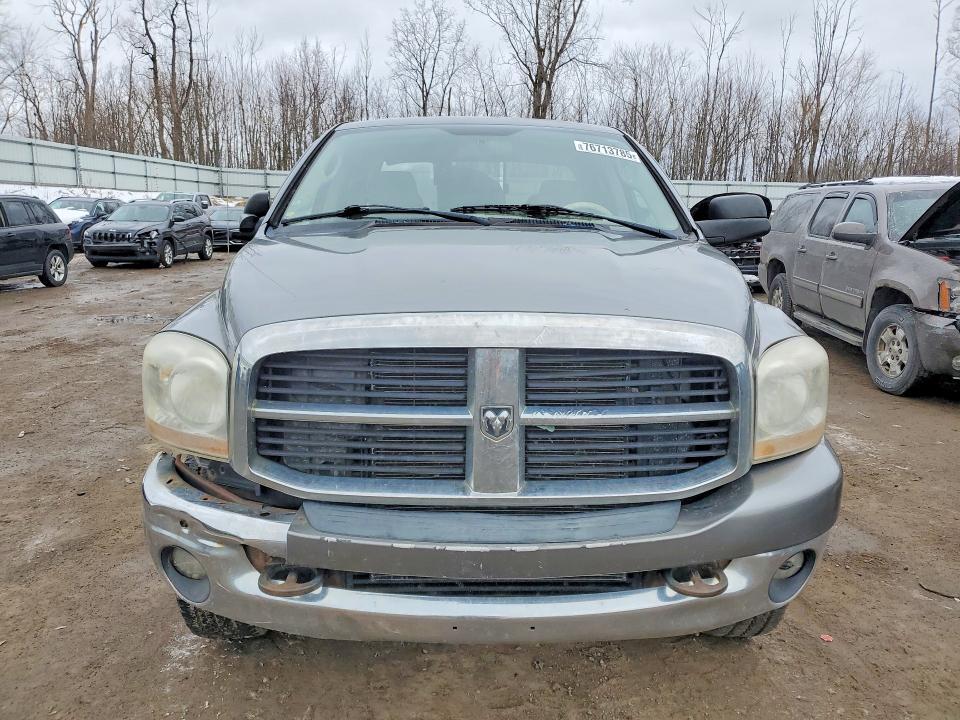 2006 Dodge RAM 2500 ST
