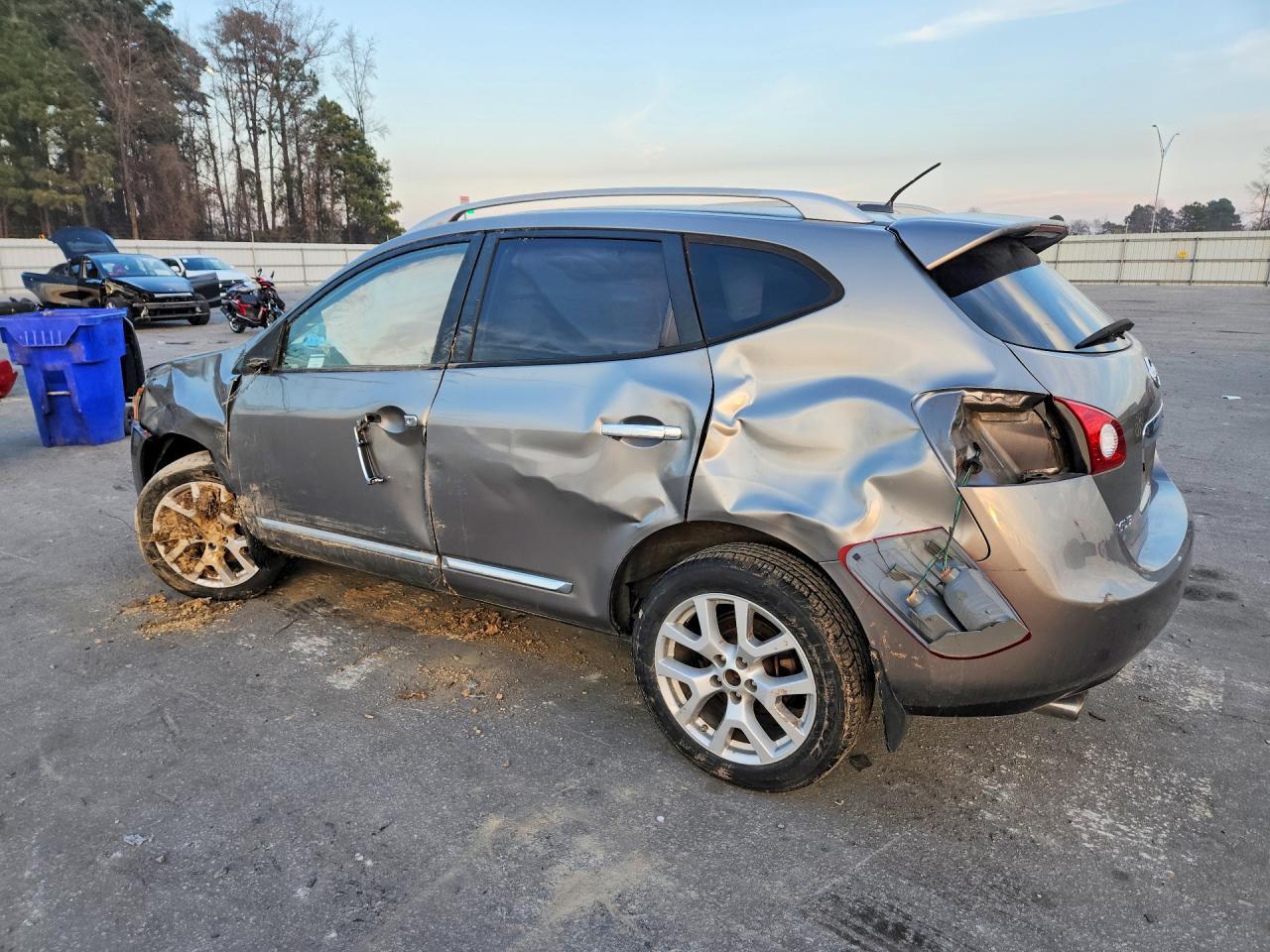 2013 Nissan Rogue s