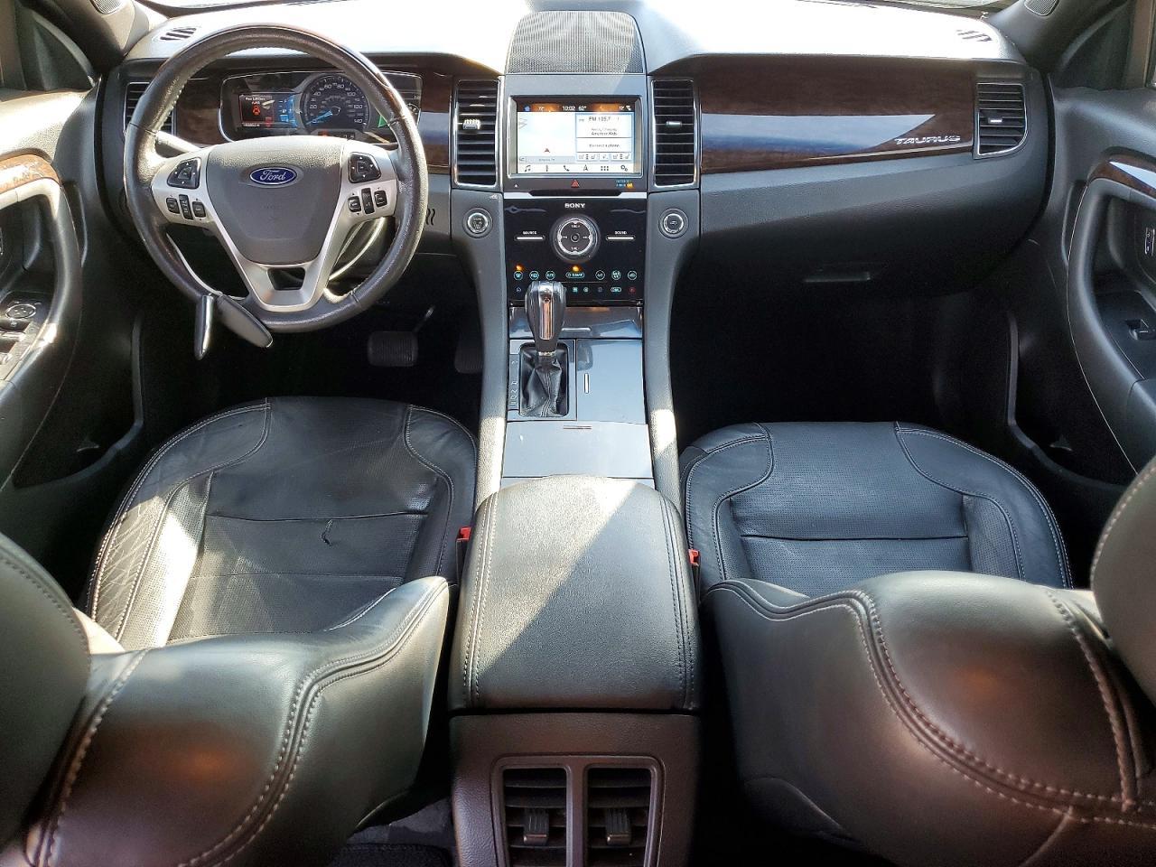 2017 Ford Taurus Limited