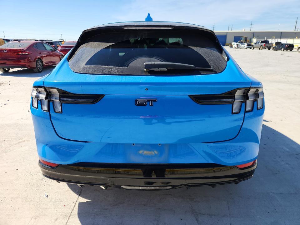 2021 Ford Mustang Mach-e gt
