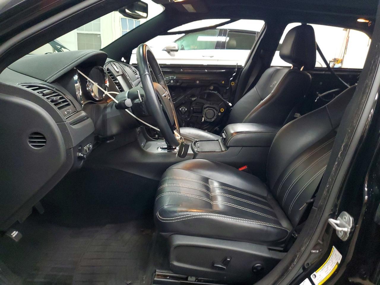 2014 Chrysler 300 s