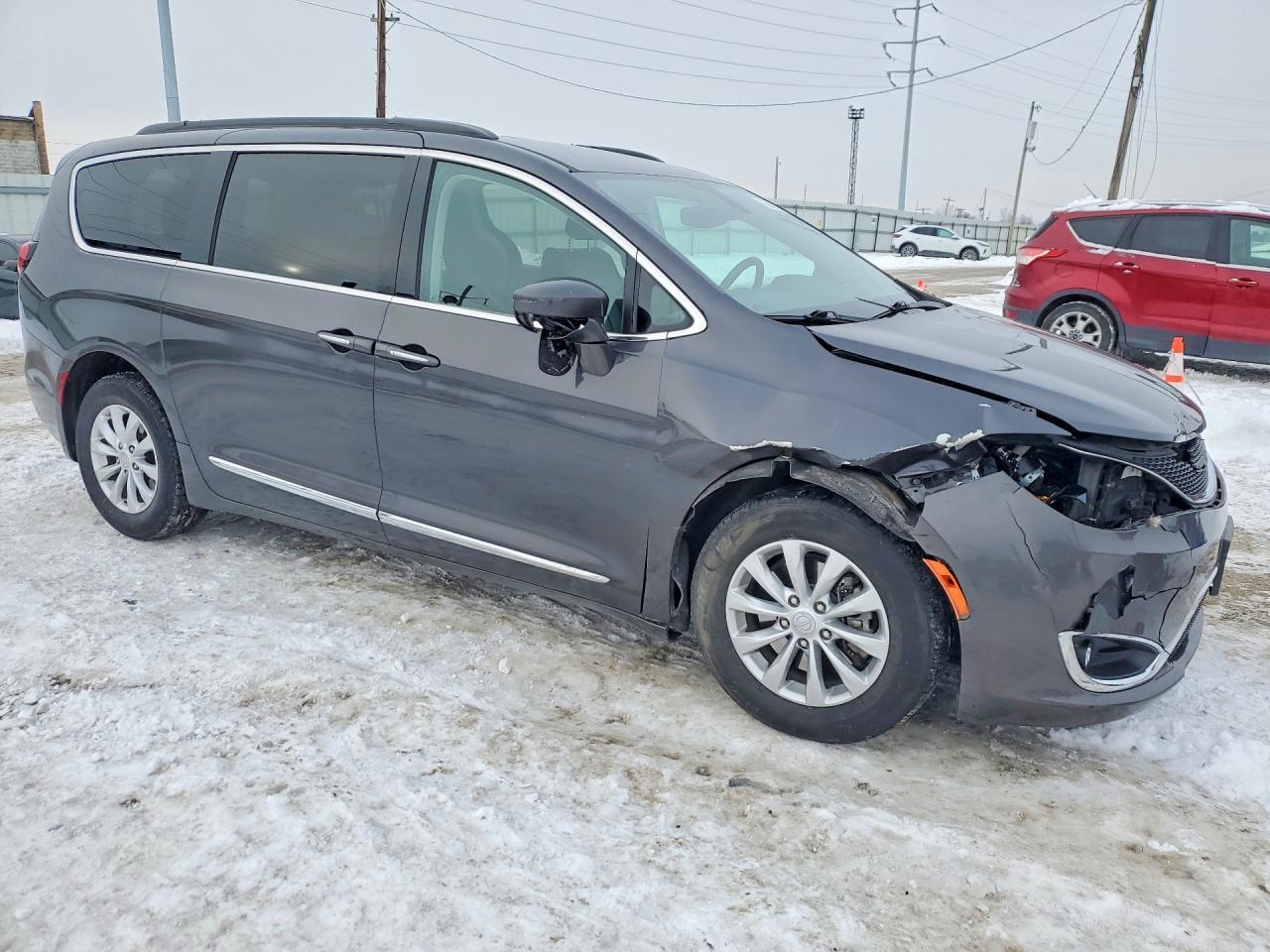 2017 Chrysler Pacifica Touring l