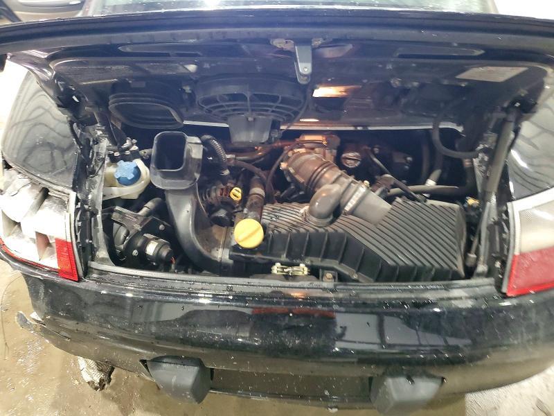 2000 Porsche 911 Carrera 2