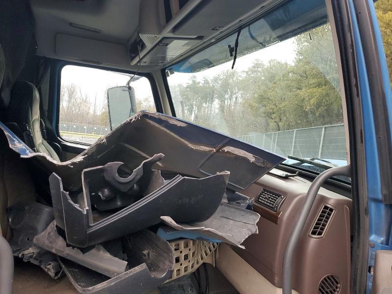 2012 Volvo Vn vnl