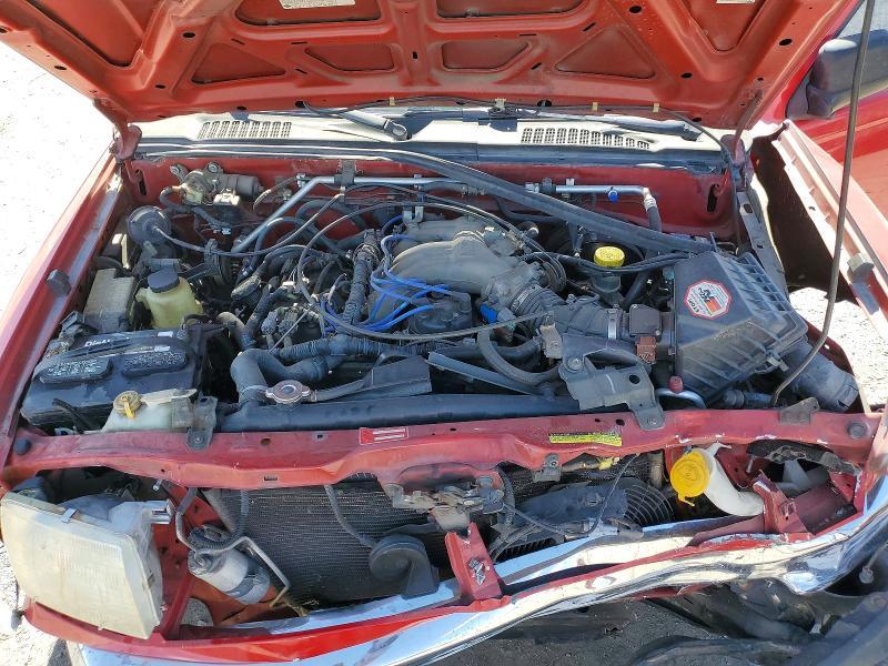 2000 Nissan Frontier XE