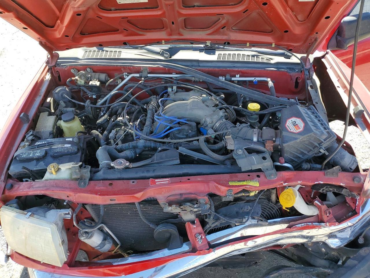 2000 Nissan Frontier XE