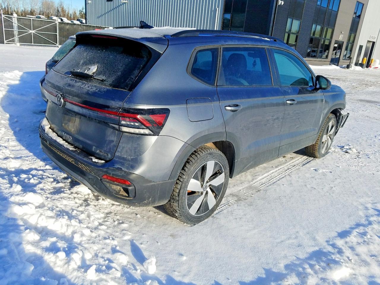2025 Volkswagen Taos s