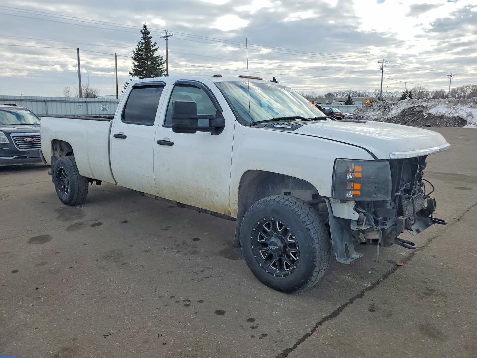 2011 Chevrolet Silverado K3500 lt