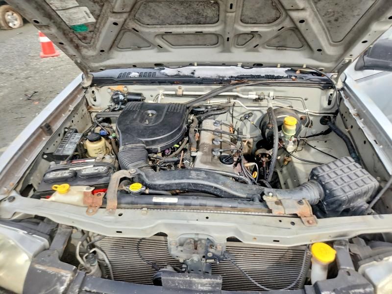 2002 Nissan Frontier King cab xe