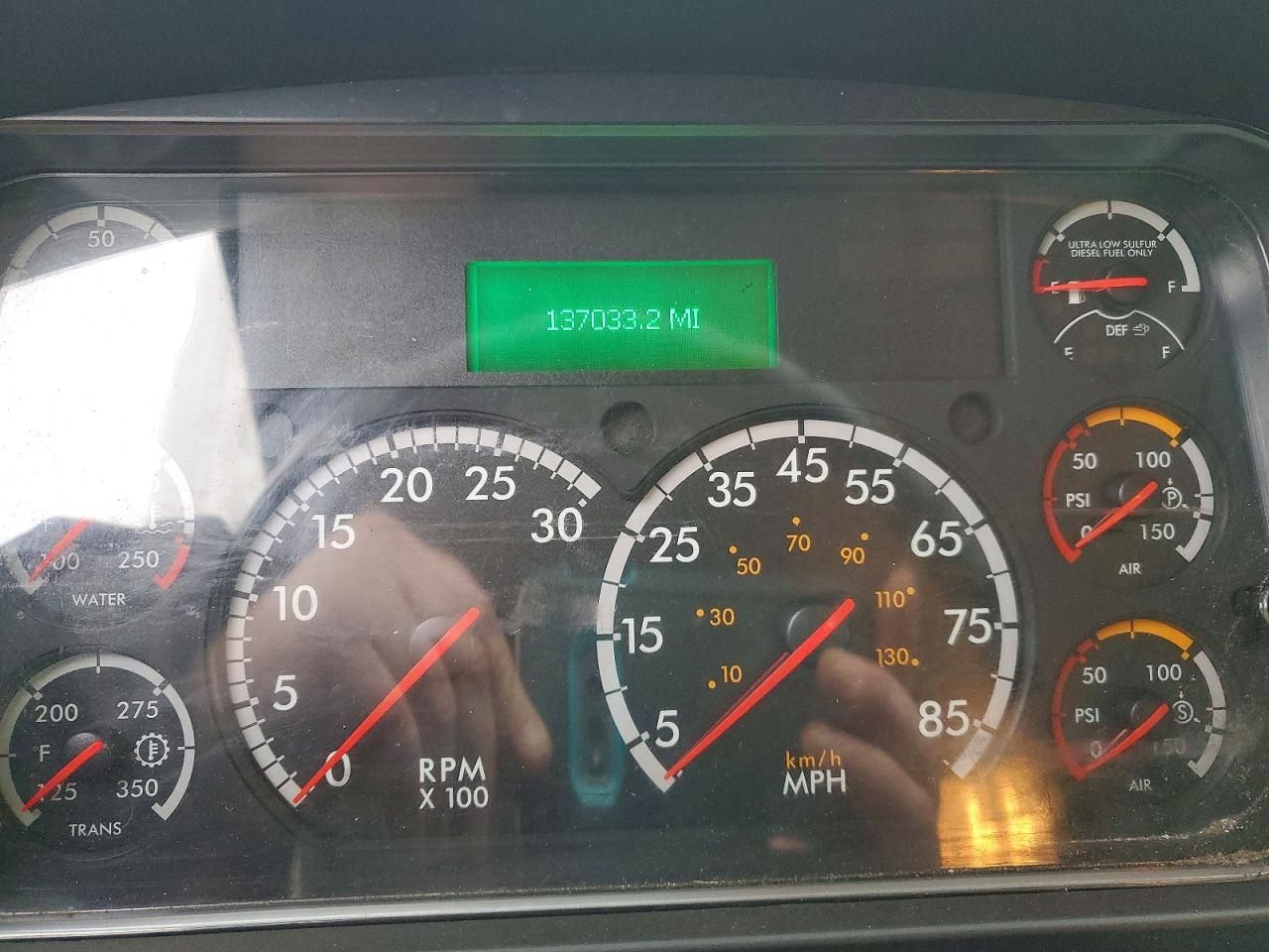 2017 Freightliner Business Class M2 BOX Truck