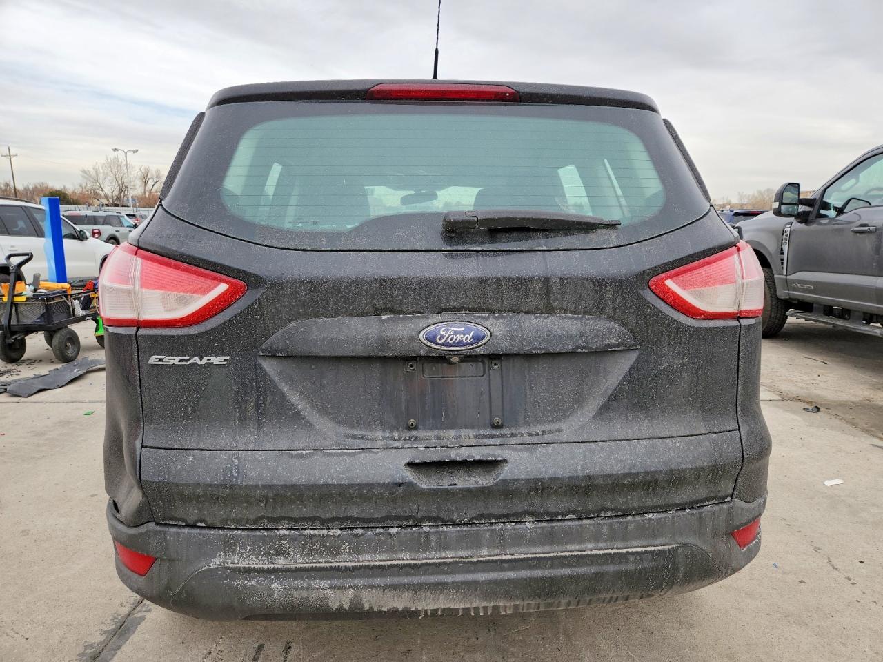 2014 Ford Escape s