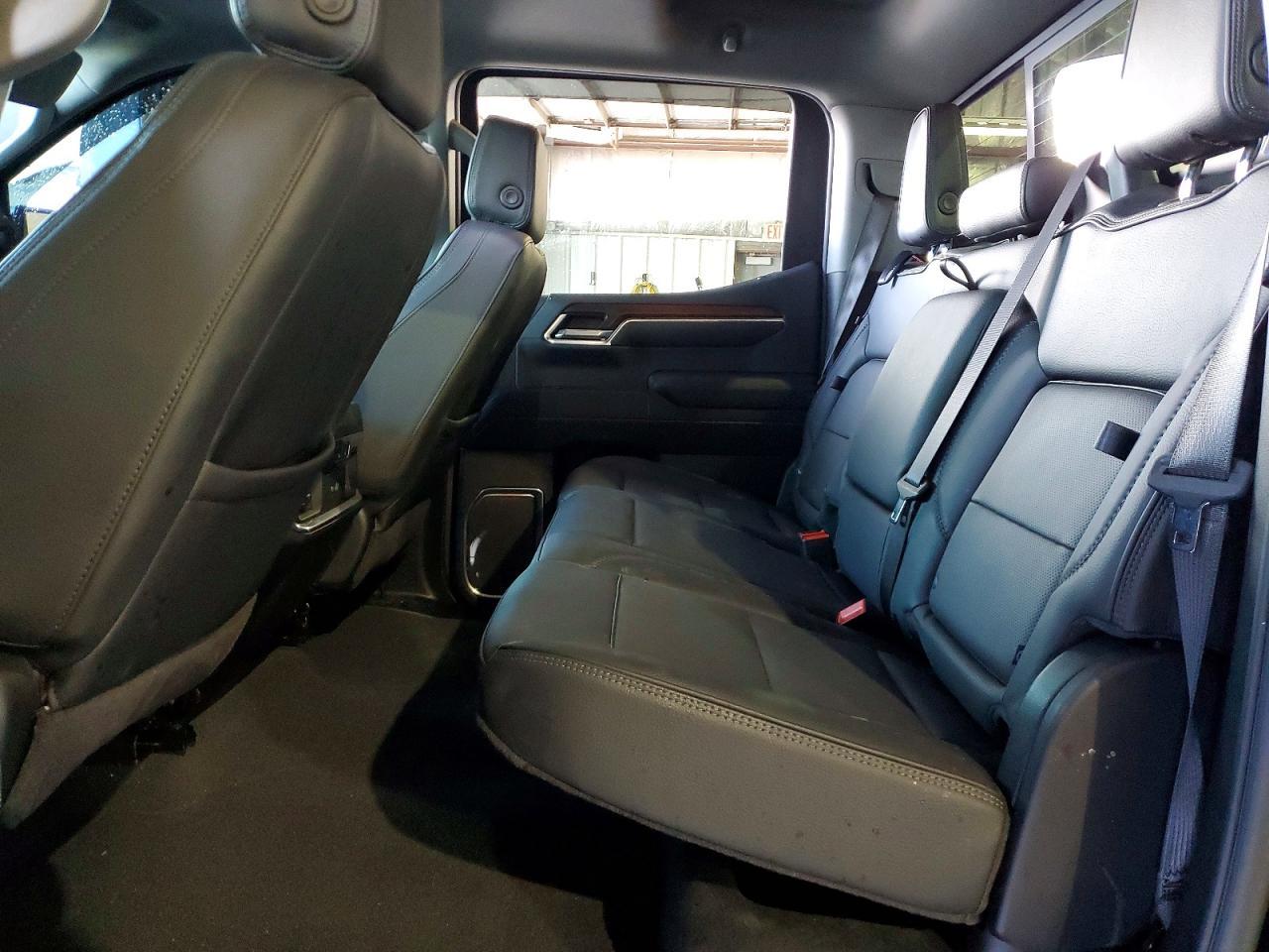 2025 GMC Sierra K1500 Denali