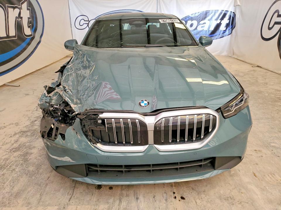 2024 BMW 530 xi