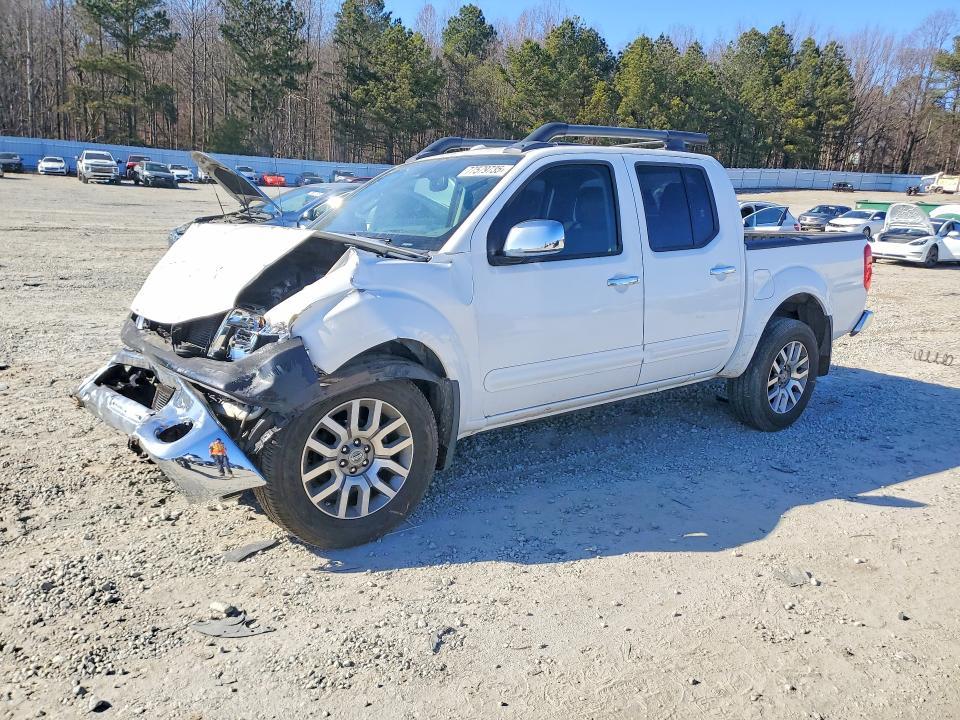 2012 Nissan Frontier s